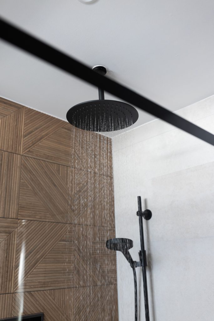 HWS Meisterbetrieb Freising Sanitaer Heizung Service Referenz Badgestaltung Niveau10