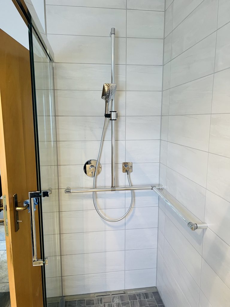 HWS Meisterbetrieb Freising Sanitaer Heizung Service Referenz Von Buero zum Bad2