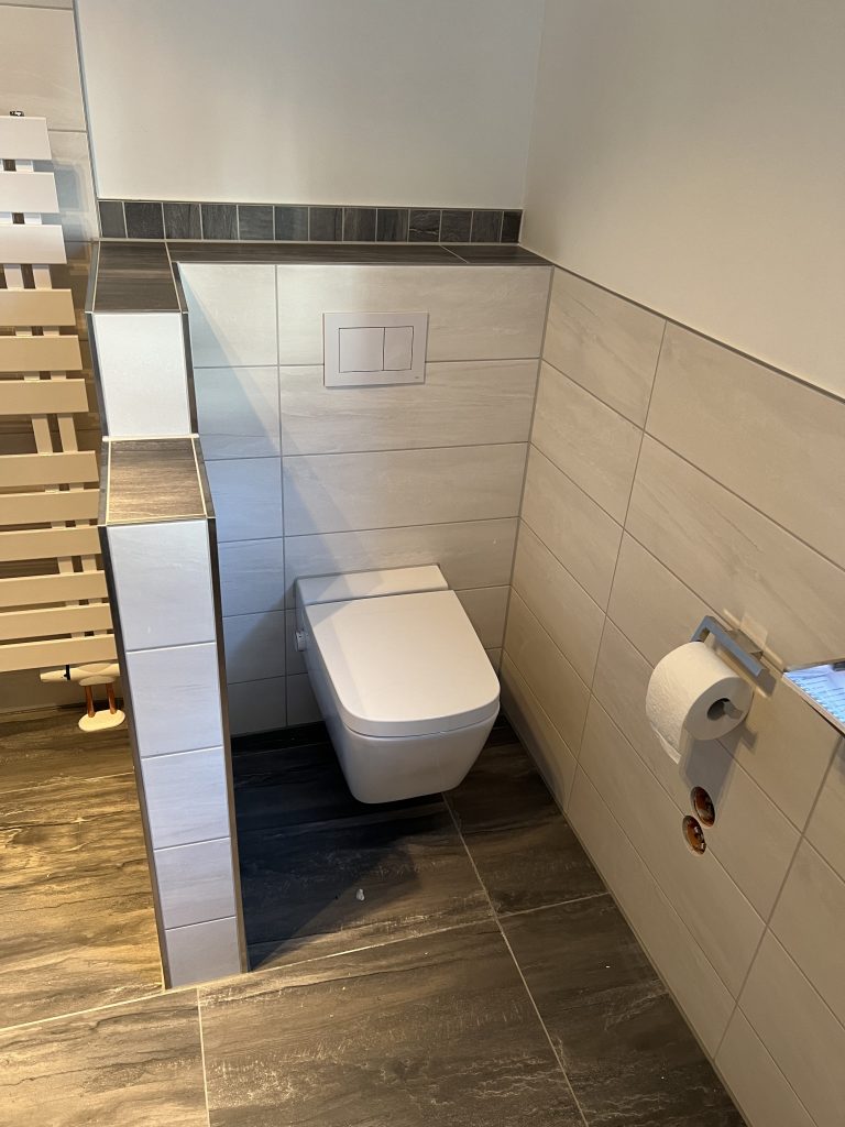 HWS Meisterbetrieb Freising Sanitaer Heizung Service Referenz Von Buero zum Bad5